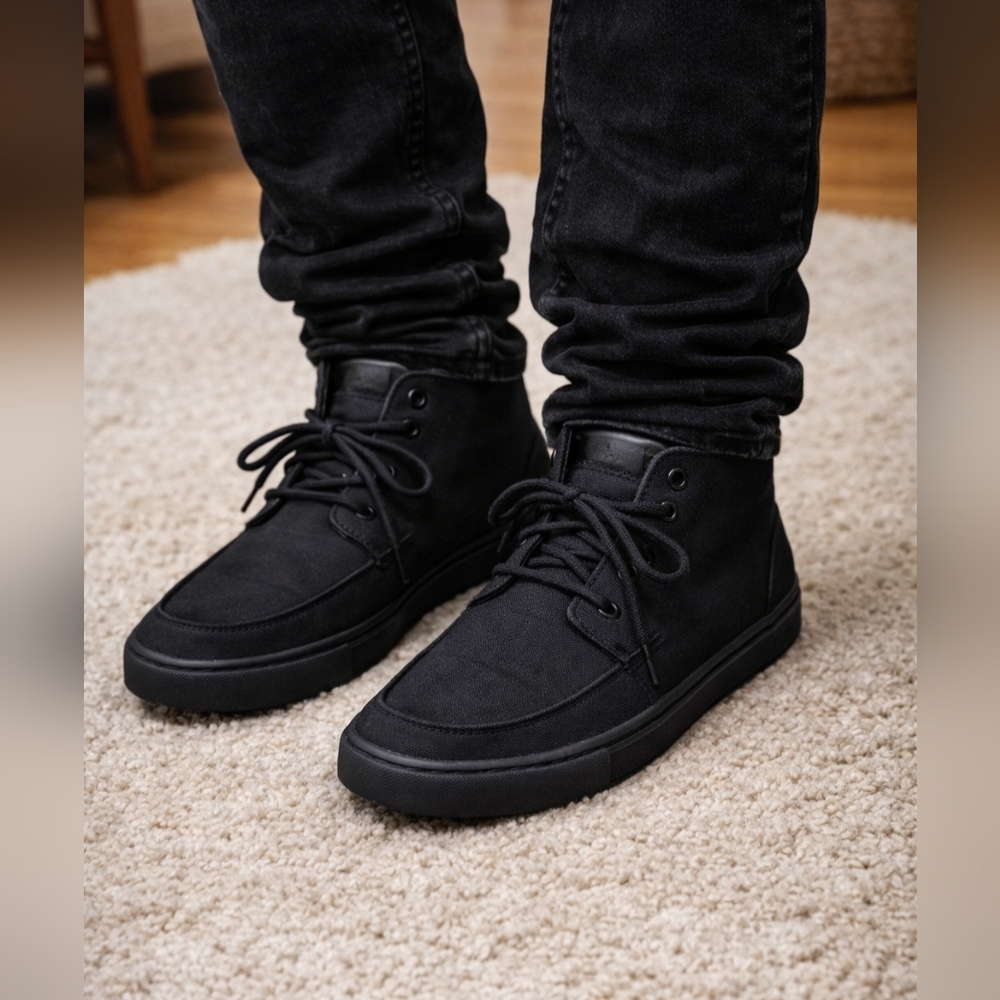 OluKai Men's Nalukai Kapa Boot Waxed Canvas High Top Black Size M10